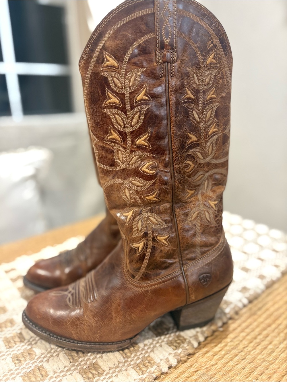 Ariat Brown Embroidered Leather Western Boots